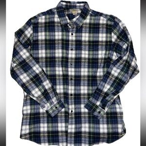 L.L. Bean Traditional Fit Flannel Plaid Button-Down Shirt Blue Green Outdoorsman